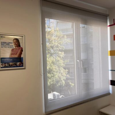 Ρολοκουρτίνα σε γραφεία